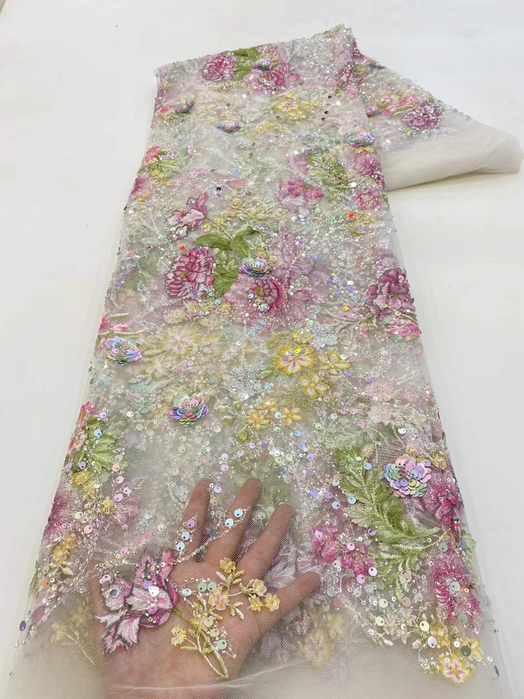 Африканское кружевное полотно  – обзор и цена Glitter Tablecloth