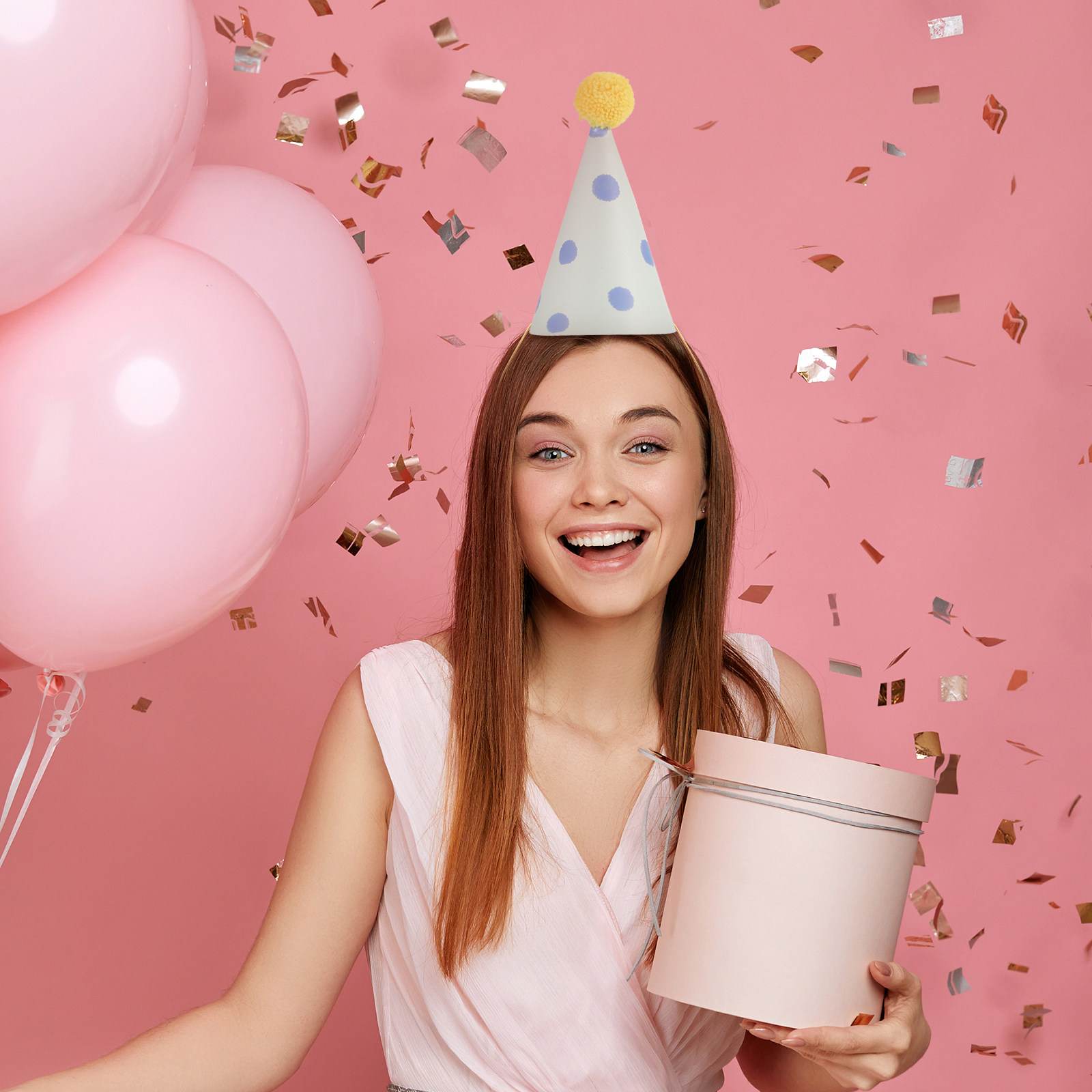 Набор из 14 бумажных колпаков  – обзор и цена Party Hat Cone