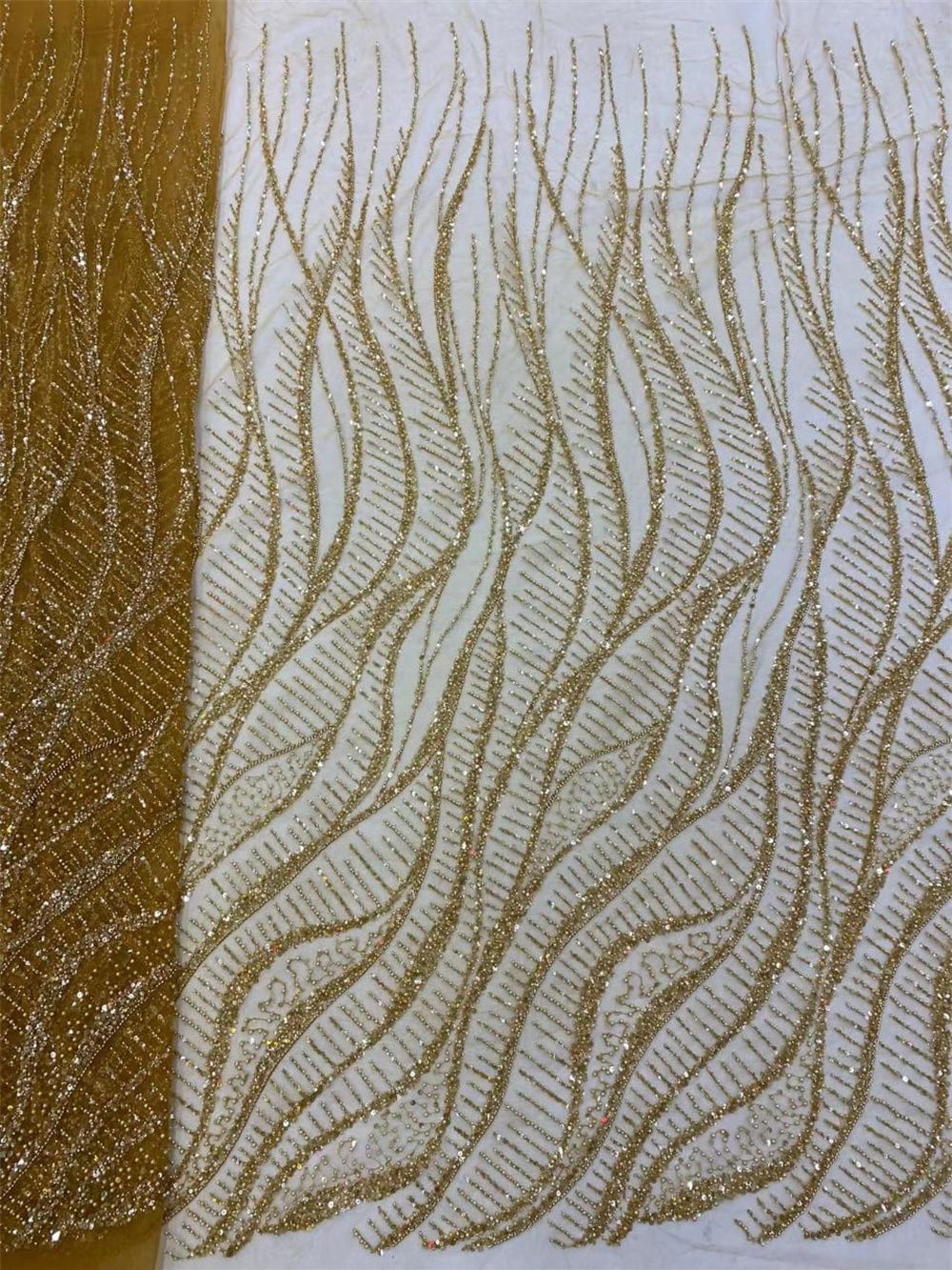 Африканские блестки, бусины, к – обзор и цена Glitter Tablecloth