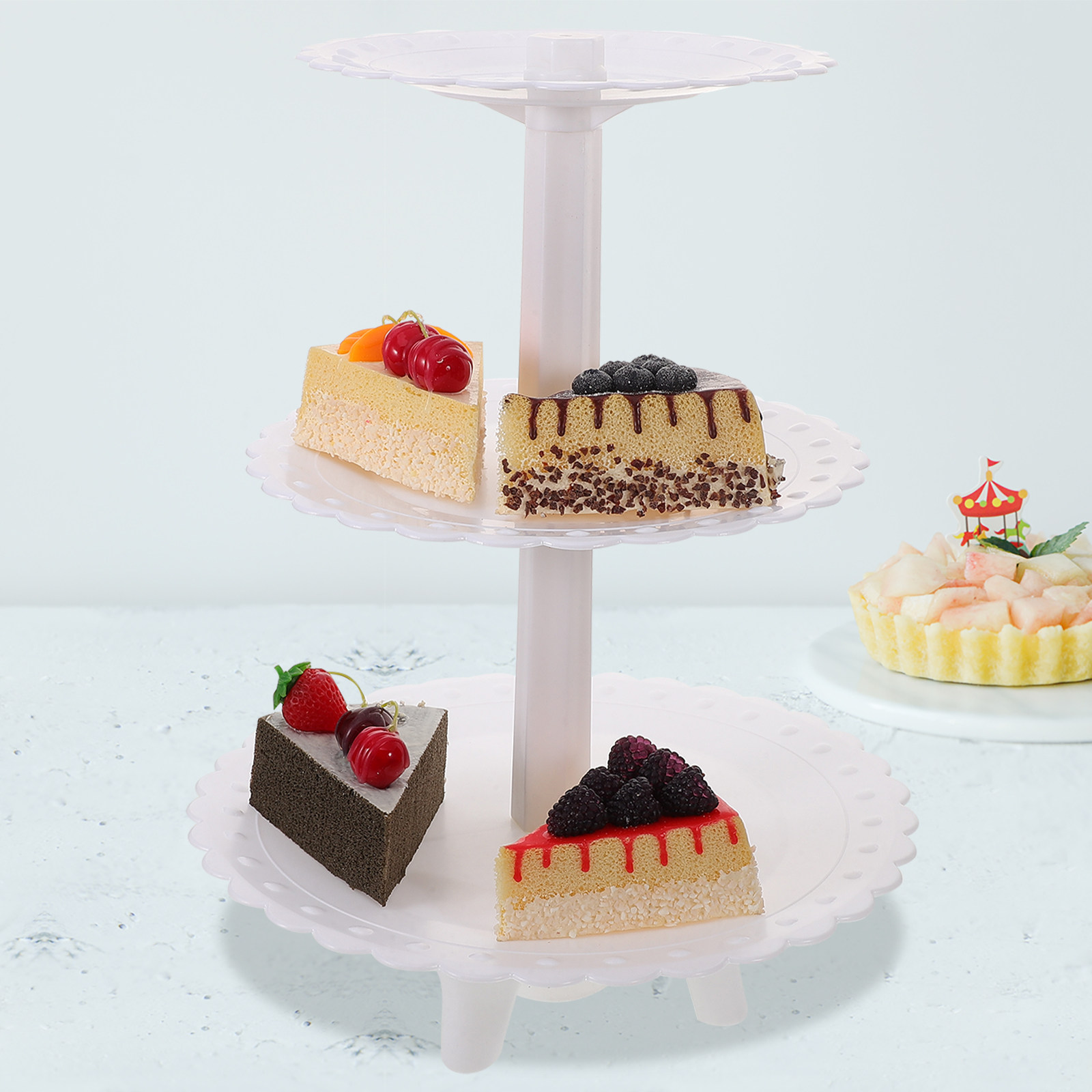 Трехъярусная пластиковая подст – обзор и цена Cupcake Stand Tier